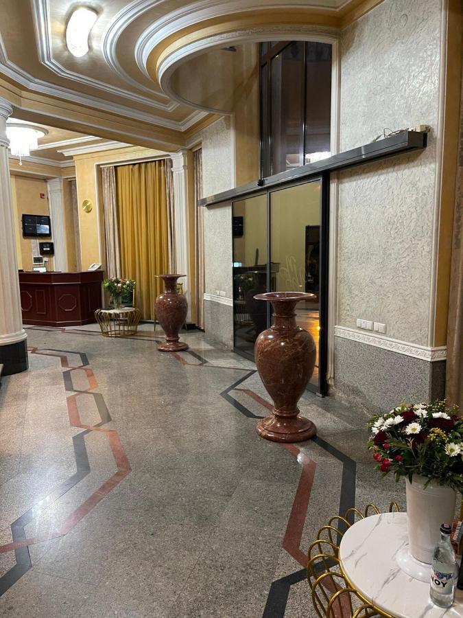Joy Hotel Apartament Yerevan Exterior photo