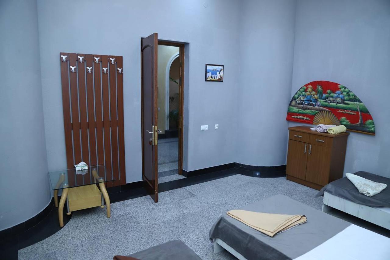 Joy Hotel Apartament Yerevan Exterior photo